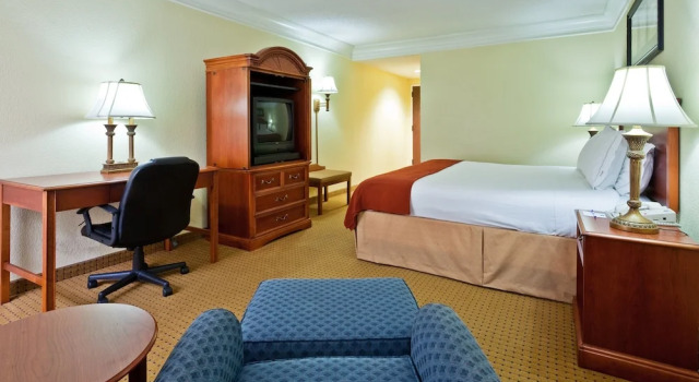 Двухместный номер Standard Holiday Inn Express Ringgold by IHG