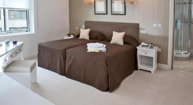 Апартаменты Deluxe с 2 комнатами с видом на сад Arlington House Apartments