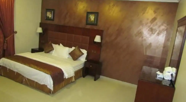 Happy Beach Hotel Apartments - Al Hamra, Varaa Huoneisto Al Hamra 