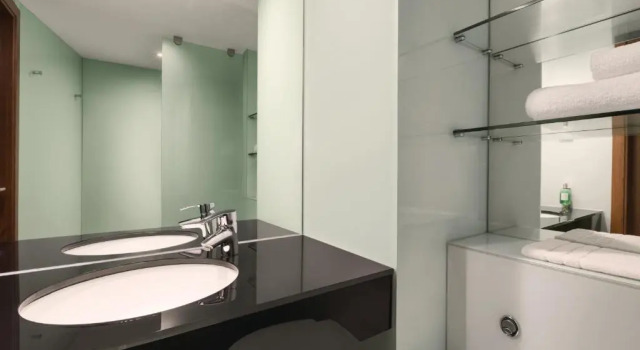 Двухместный номер Ramada Encore Leicester City Centre