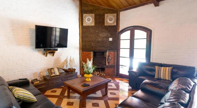 Pousada Garden House, Забронировать Курортный отель Сан-Роки штат Сан-Паулу