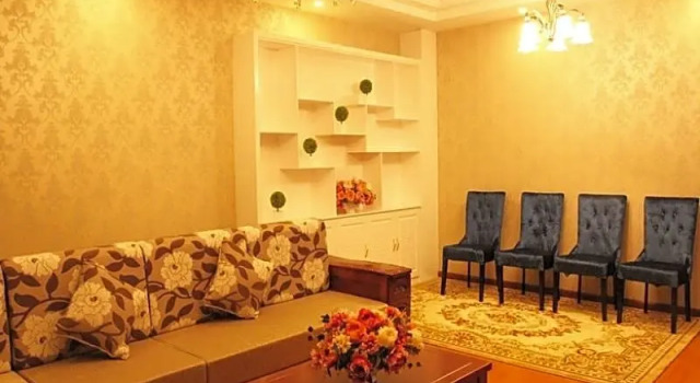 GreenTree Inn ZhangJiaKou XiaHuaYuan Government XinChen Road Express Hotel, Book Hotel Zhangjiakou Hebei