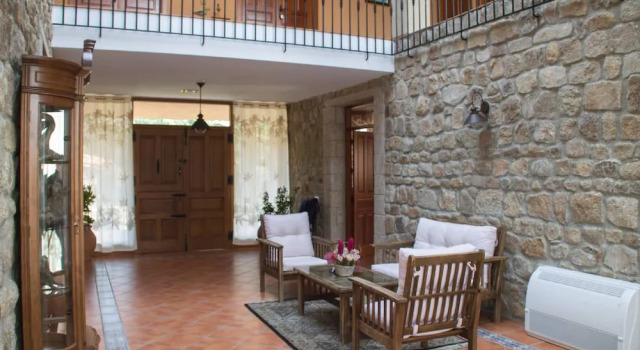 CR La Flor del Naranjo, Réserver Maison d'hôtes Cadalso Estrémadure