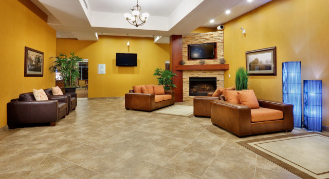 Holiday Inn Express Hotel & Suites CLARINGTON - BOWMANVILLE by IHG