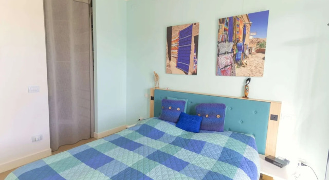 Apartment With Terrace for 4 People, Забронировать Апартаменты/квартира Ольбия Изумрудный берег, рядом с Isola Bianca Harbour