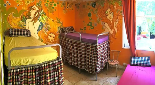 Кровать в общем номере Hostel Los Duendes del Sur