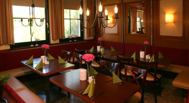 Трёхместный номер Standard Hotel Johannes-Zeche