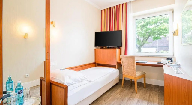Одноместный номер Standard Best Western Raphael Hotel Altona