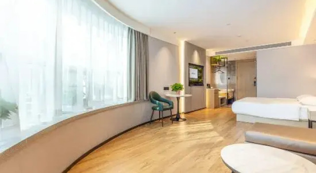 Люкс GreenTree Hotel (Lanzhou Xiguan Shizi Subway Station Yellow River Iron Bridge)