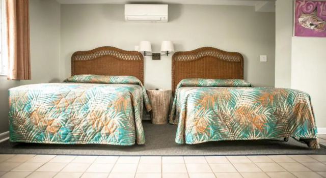 Ragged Edge Resort & Marina, Book Ferieresort Hoteller i Florida Keys med pool, Swimmingpool