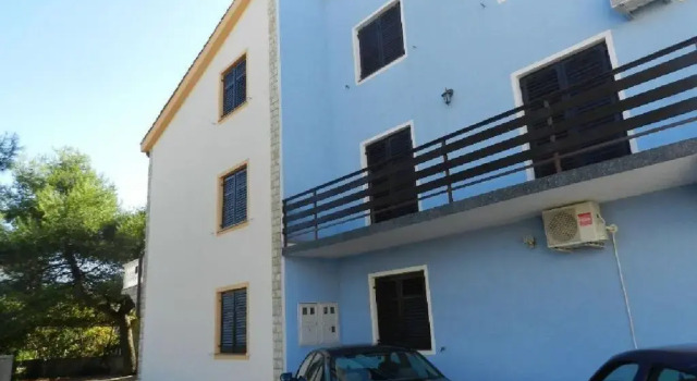 Apartmani Lalic, Забронировать Отель Водице Шибенско-Книнская жупания, рядом с Пляж Фрателли
