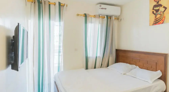 Kane Diallo Residence, Rezervovat Hotel Hotely v Dakar s parkováním, poblíž Mosque of the divinity, Parkování