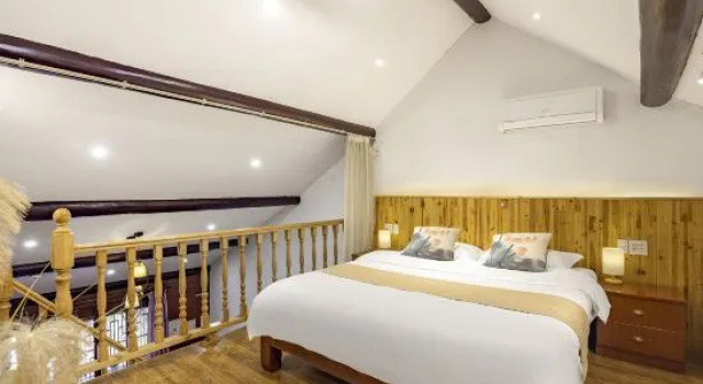 Семейный люкс Дуплекс с 2 комнатами Xitang Guiheyuan Courtyard Boutique Homestay