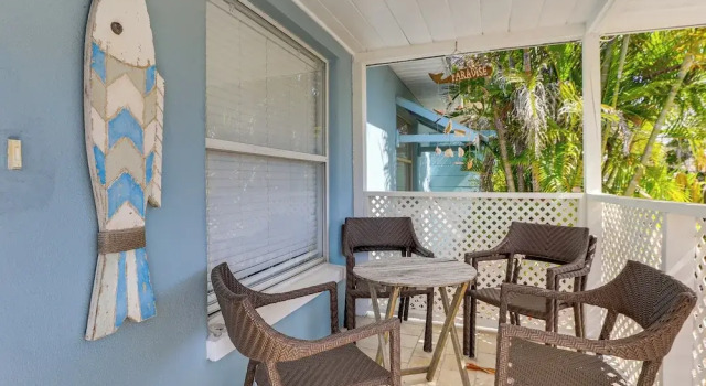 Апартаменты Walk to Beaches & Gulf: Indian Rocks Beach Duplex!