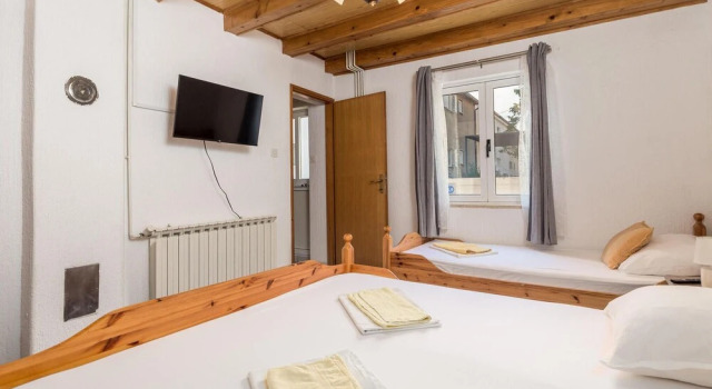 Beautiful Home in Senj With Wifi and 1 Bedrooms, Rezerwuj Hotel Senj 