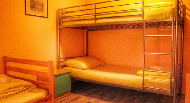 Кровать в общем номере Hostel Tasos House