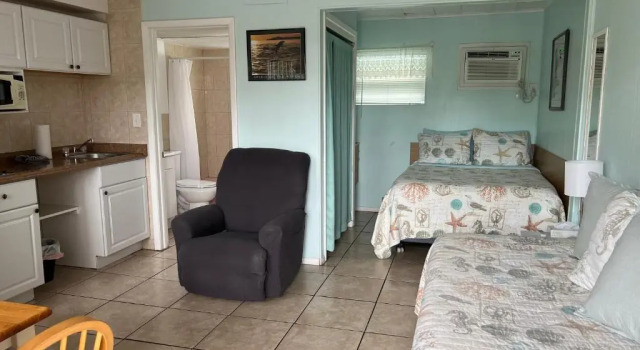 Студия Standard Carousel Suites -Redington Shores
