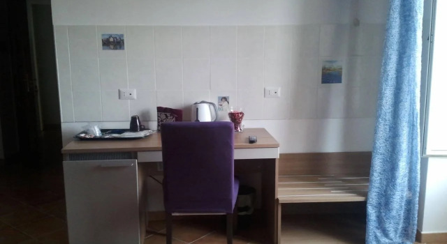 B&B Sweet Home Sophia, Забронировать Отель Поццуоли Кампания, рядом с Amphitheatre Flavius