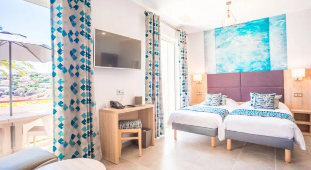 Les Flots Bleus, Book Hotel Hoteller i Var coast med parkering, Parkering