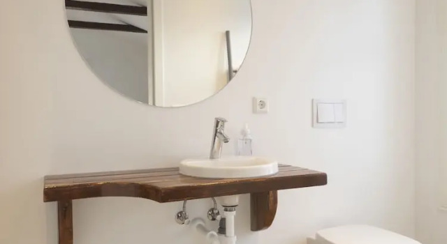Двухместный номер Standard Við Lónið Guesthouse