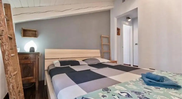 Torino Savoia Wooden Duplex Apt, Забронировать Апартаменты/квартира Апартаменты Пьемонта, Апартаменты/квартира