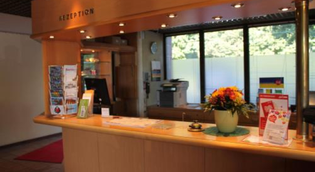 Raststättenhotel Grunewald, Book Hotel Steglitz Berlin