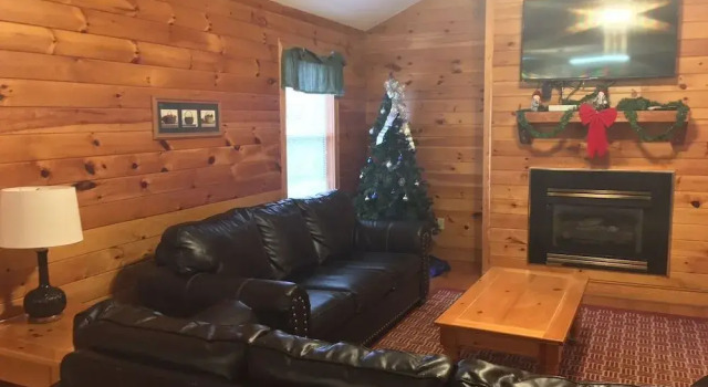 Cherry Blossom 11 - Three Bedroom Chalet