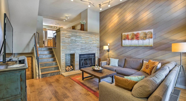 Апартаменты с 2 комнатами с балконом Park Place Deer Camp Condo: Ski-In, Walk To Main St, Lift