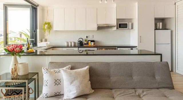 Апартаменты Mondaine Central Luxurious Spacious And Trendy
