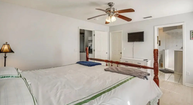 Pet-friendly Palm Coast Home: 8 Mi to Beach!
