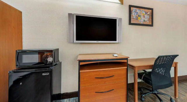 Номер Standard Econo Lodge North Academy