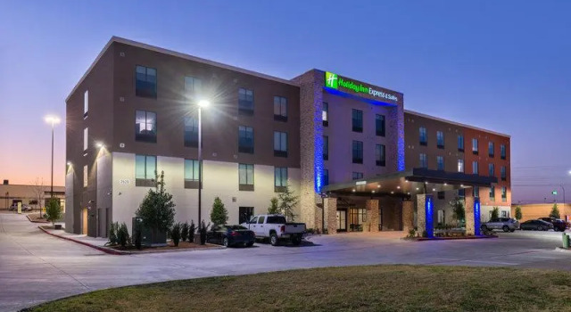 Кровать в общем номере Holiday Inn Express Fort Worth West by IHG