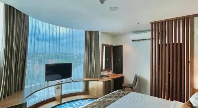 Двухместный люкс с видом на город SM Tower Malioboro