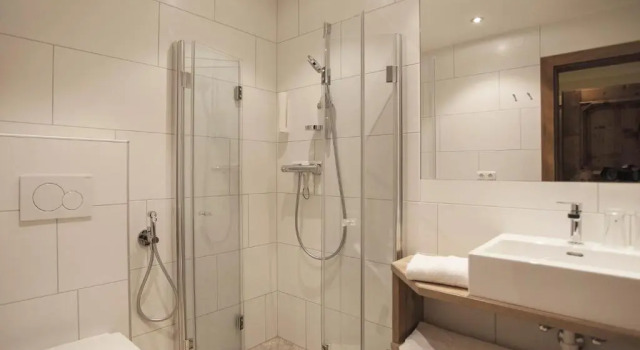 Четырёхместный номер Standard Hotel Senningerbräu