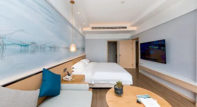 Люкс Grand с 2 комнатами с балконом и с видом на море Penglaige Sea View Hotel
