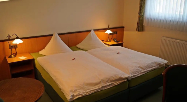 Hotel Wirtshaus & Pension Zum Hammer, Rezervasyon Otel Neustadt in Sachsen 
