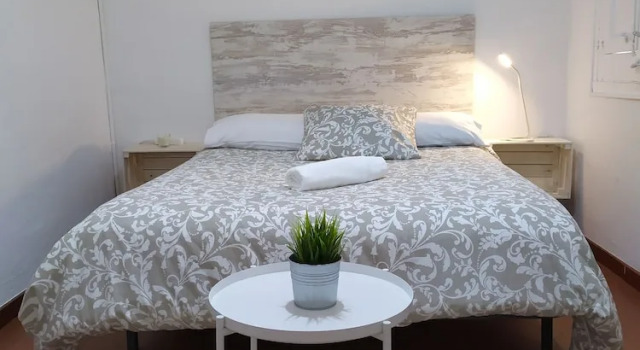 Двухместный номер Economy c 1 комнатой Break in Gothic Barcelona Hostal