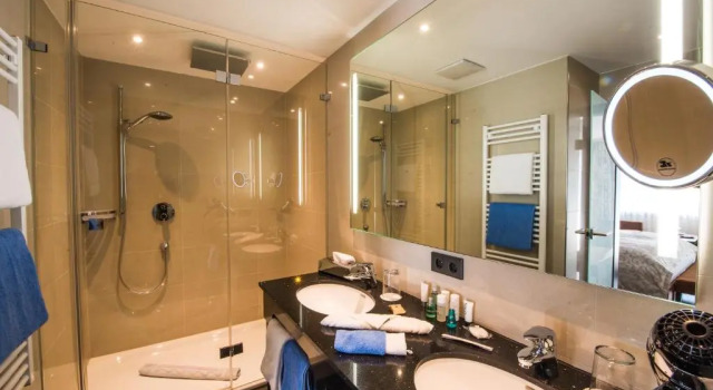 Полулюкс Hotel am Yachthafen