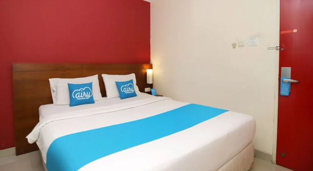 Airy Serpong Boulevard BSD Timur AH 2 Tangerang Selatan, Prenota Hotel Hotel a South Tangerang con parcheggio, Parcheggio