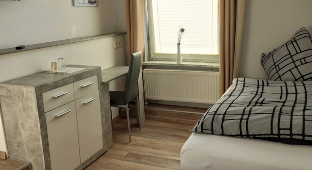Номер Economy Hotel stückers