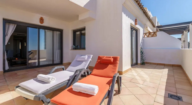 Sunset Seaview Corner With Pool, Забронировать Апартаменты/квартира Отели Эстепона с бассейном, Бассейн