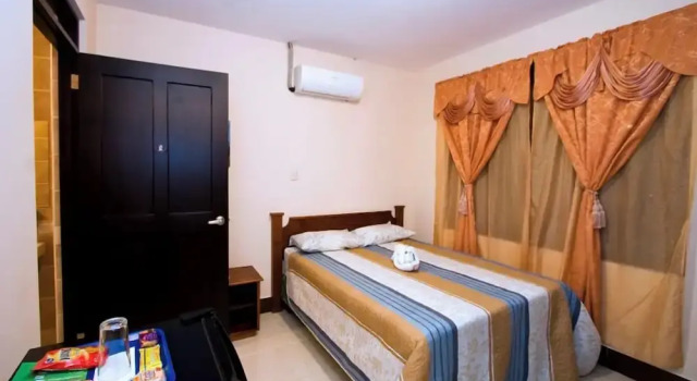 Номер Economy Hotel El Cerro