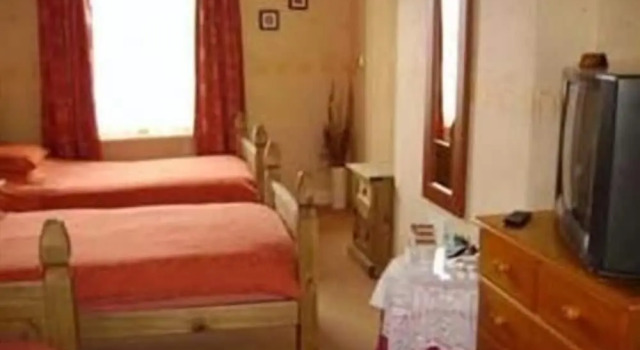 Boars Head Hotel, Book Hotel  