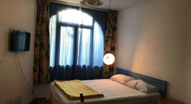 La grande bleue, Book Hotel Hoteller i Banyuls-sur-Mer med parkering, Parkering