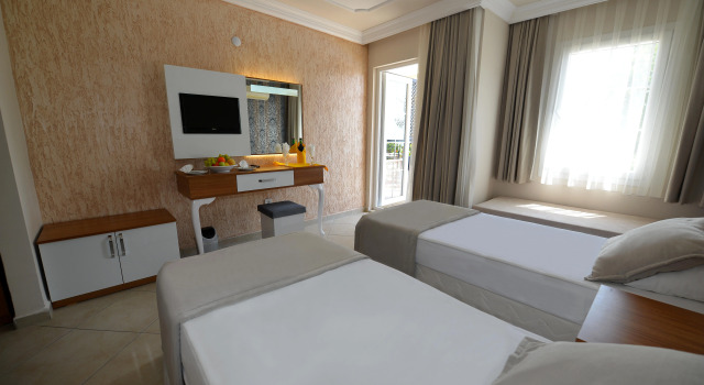 Nicholas Park Hotel