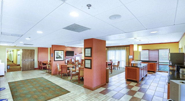 Hampton Inn Mobile-I-10/Bellingrath Gardens, Boek Hotel Tillmans Corner Alabama