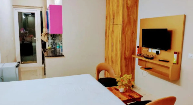 The Palm Suites