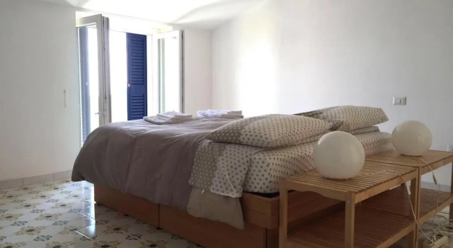Casa Flora, Забронировать Отель Виетри Салерно