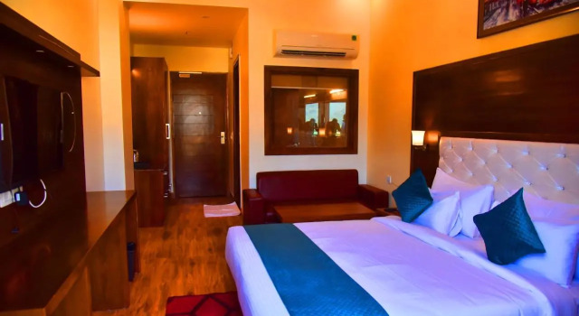 Hotel Divine Lakshmi Ganga, Book Hotel Rishikesh Uttarakhand