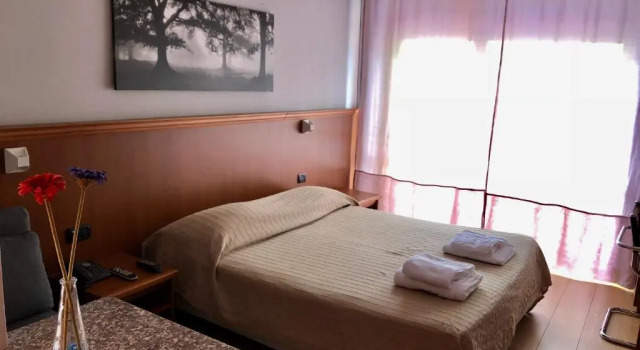 Camera Standard Hotel Rinaldo Apartment